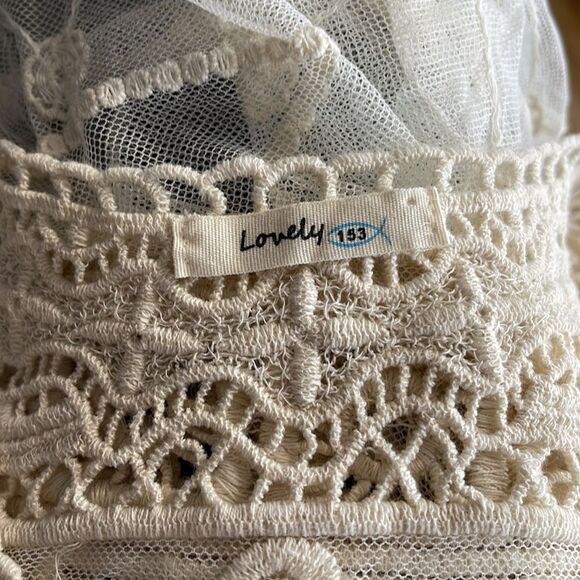 Lovely ecru lace/mesh 100% cotton tank. Small. - Picture 6 of 6